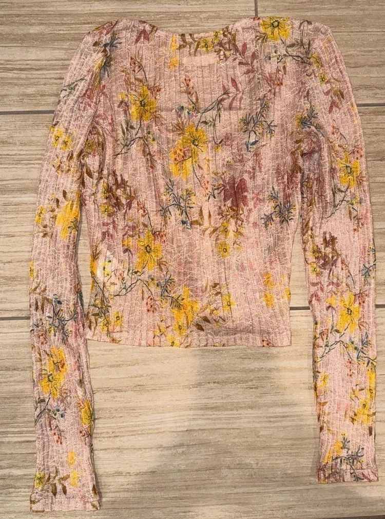 Other Floral Long Sleeve Crop Top product image
